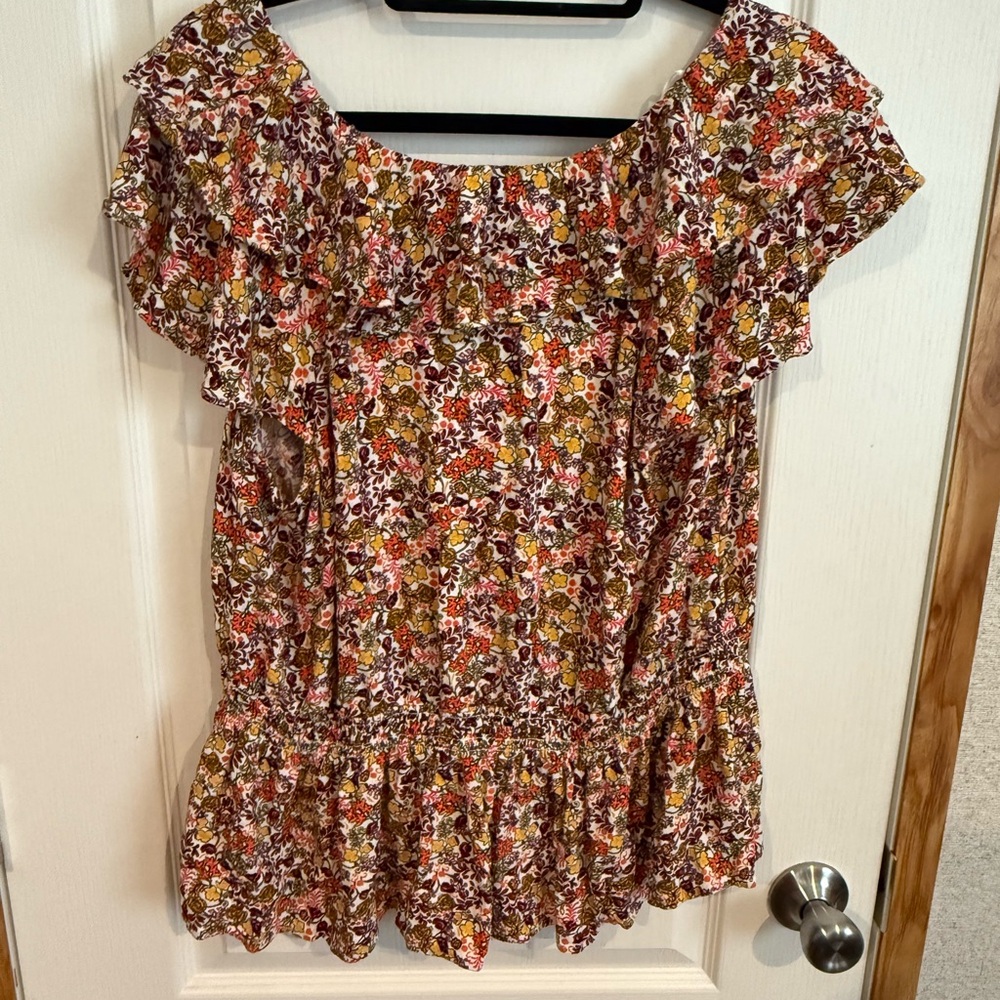 Old Navy Multicolor Floral Blouse - Picture 4 of 4
